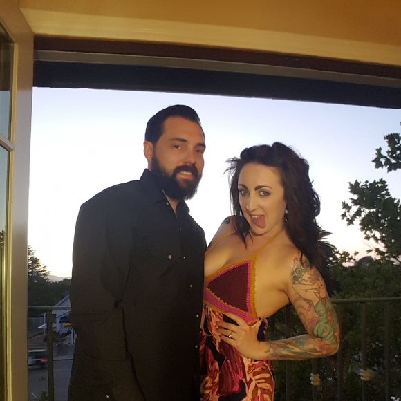 Meet your Posher, Angelina - Picture 1 of 1